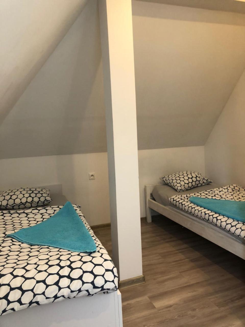 Hostel Przed Switem غوجوف فييلكوبولسكي المظهر الخارجي الصورة